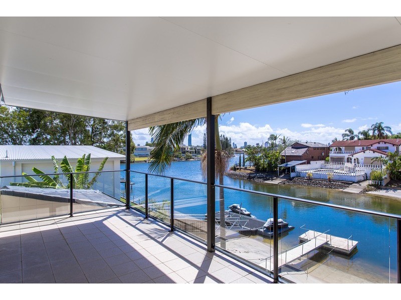 13 Cedar Place, Broadbeach Waters QLD 4218