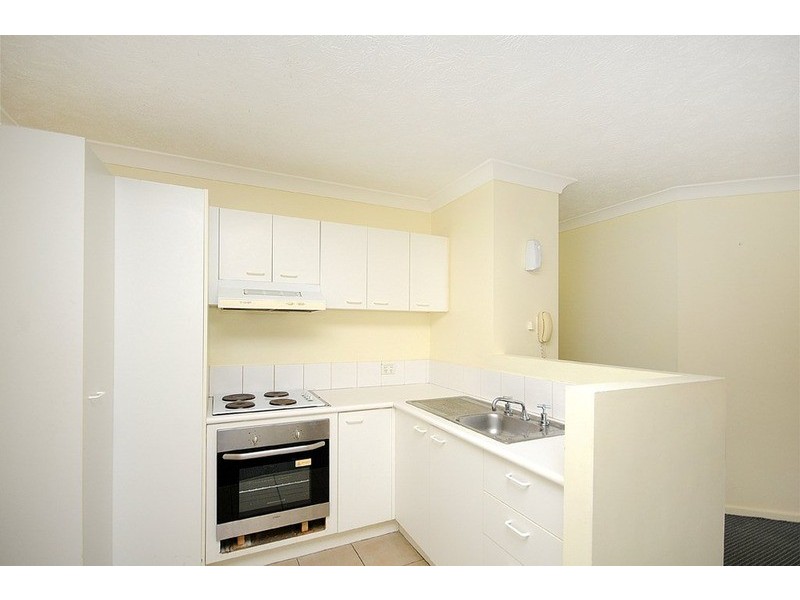 35 Palm Avenue, Surfers Paradise QLD 4217