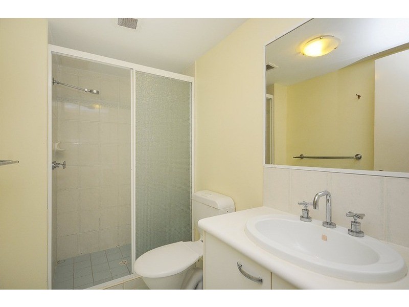 35 Palm Avenue, Surfers Paradise QLD 4217