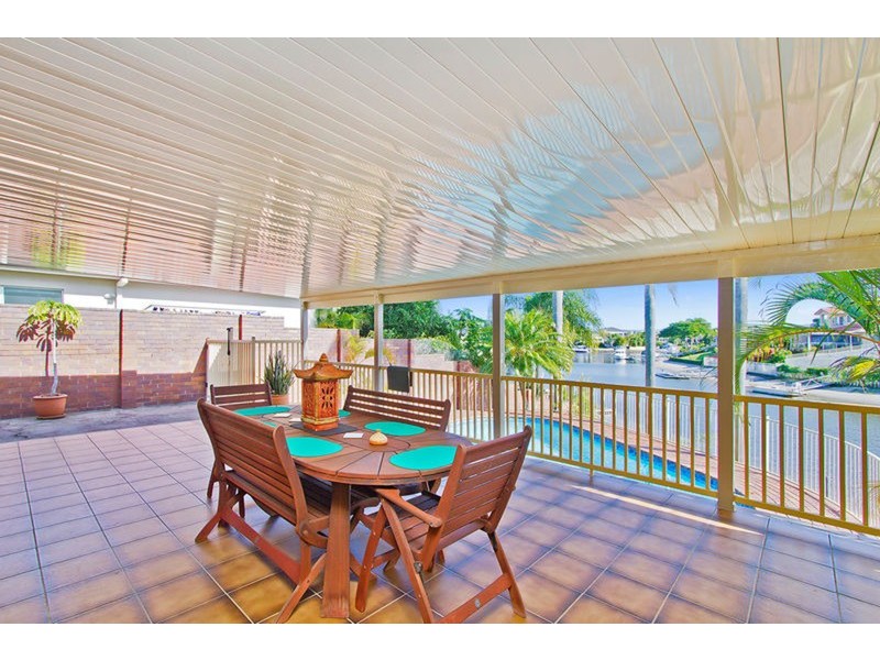 10 Larne Avenue, Sorrento QLD 4217