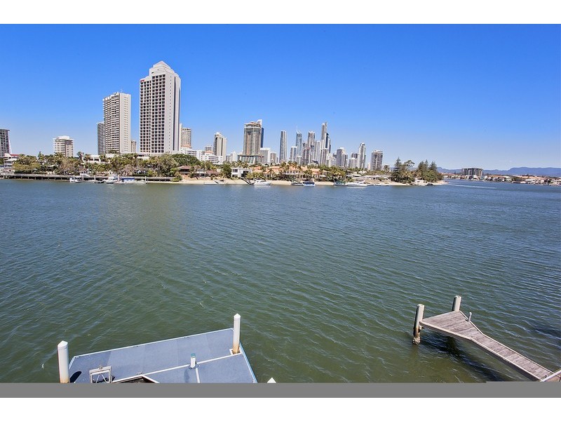 Paradise Waters QLD 4217