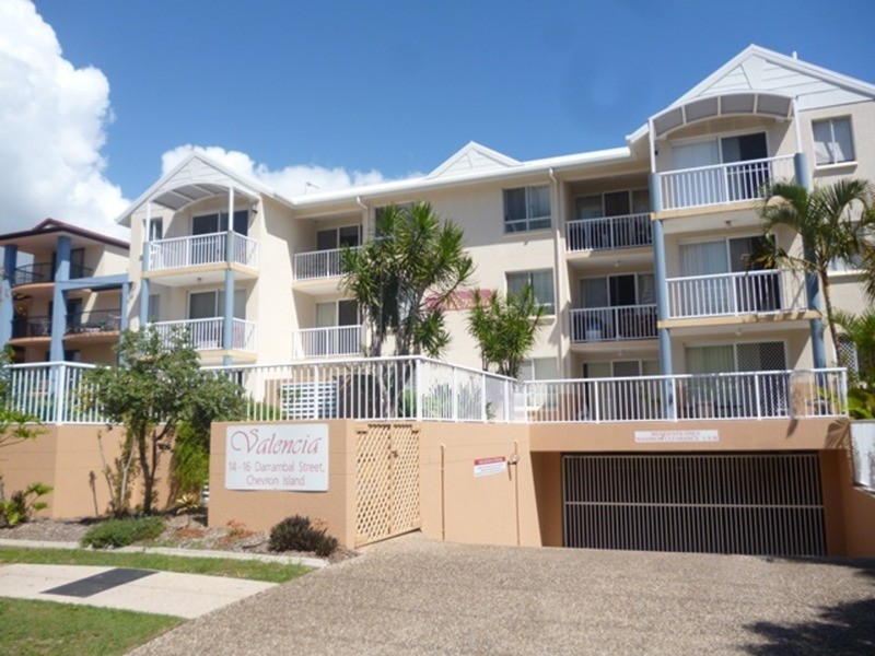 14-16 Darrambal Street, Chevron Island QLD 4217
