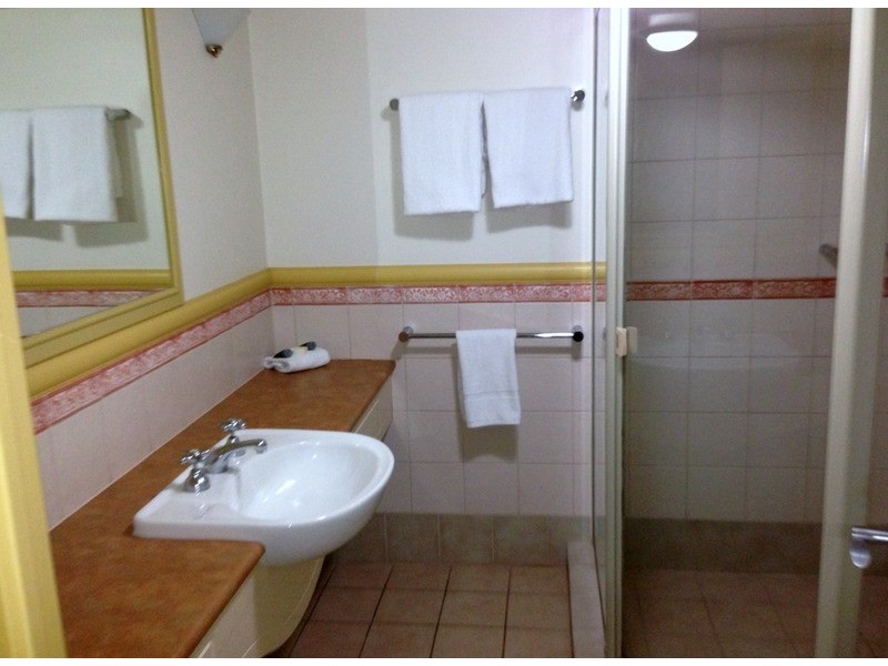 5 Palm Avenue, Surfers Paradise QLD 4217