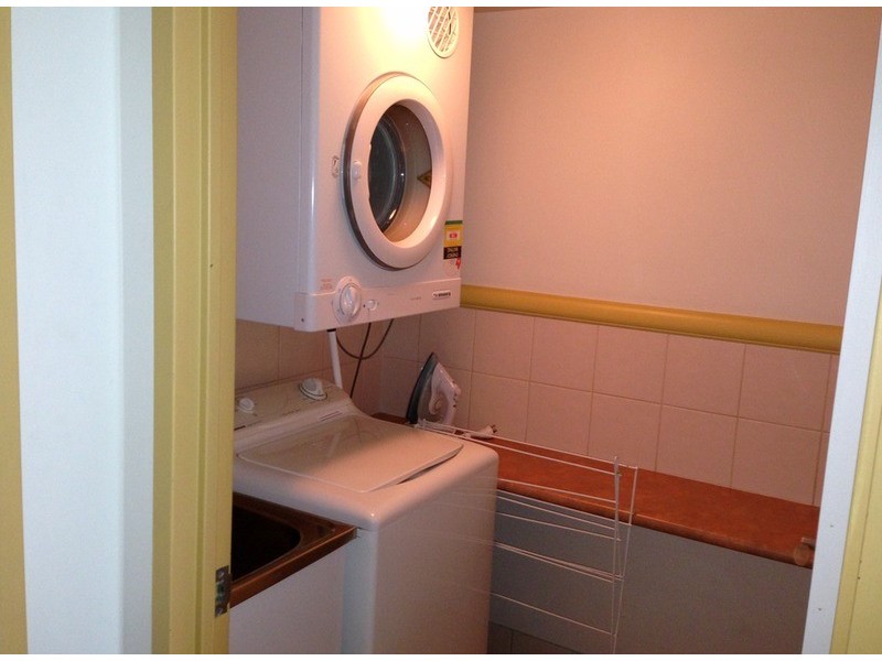 5 Palm Avenue, Surfers Paradise QLD 4217