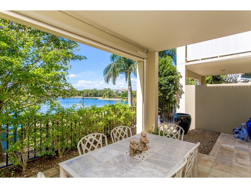 1009/1 The Cove, Carrara QLD 4211