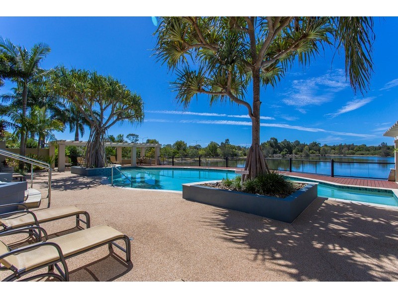 1009/1 The Cove, Carrara QLD 4211