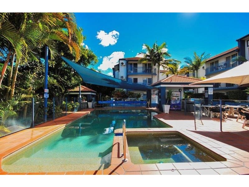 Santana/7 Monte Carlo Avenue, Surfers Paradise QLD 4217