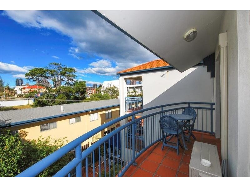 Santana/7 Monte Carlo Avenue, Surfers Paradise QLD 4217