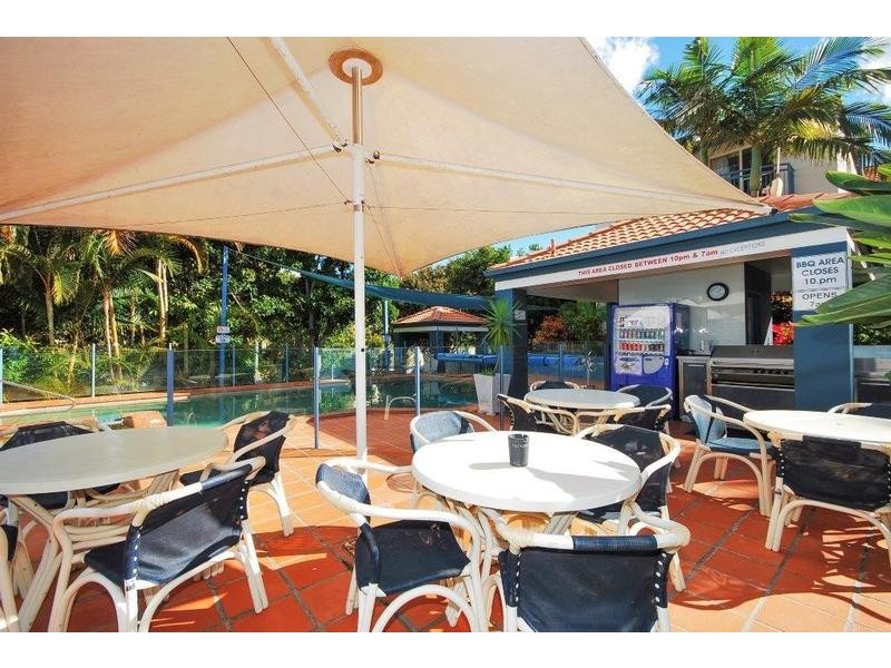 Santana/7 Monte Carlo Avenue, Surfers Paradise QLD 4217