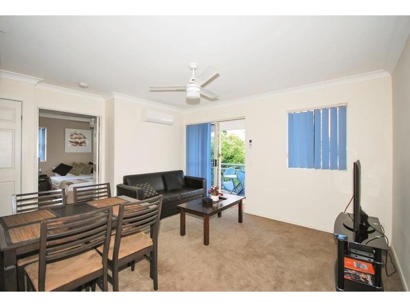 Santana/7 Monte Carlo Avenue, Surfers Paradise QLD 4217