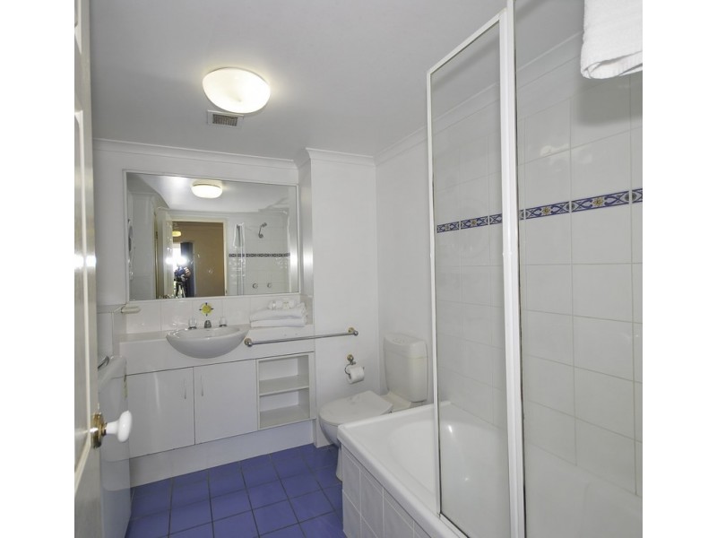 Santana/7 Monte Carlo Avenue, Surfers Paradise QLD 4217