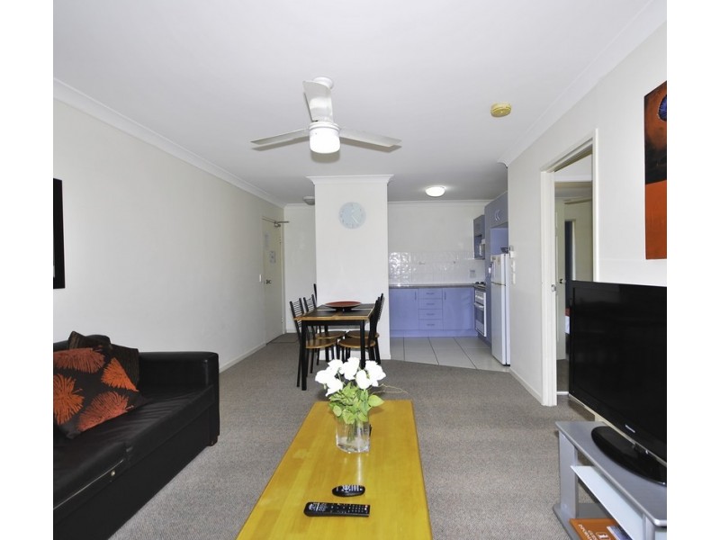 Santana/7 Monte Carlo Avenue, Surfers Paradise QLD 4217