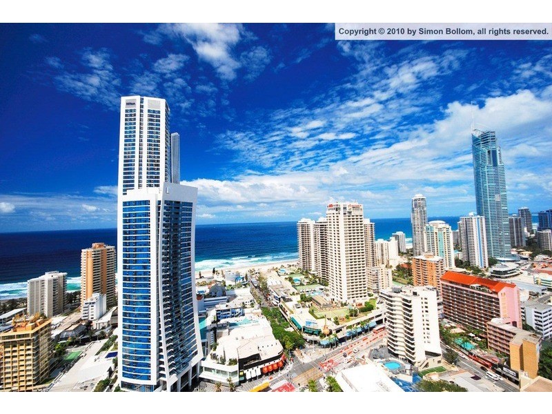 9 Ferny Avenue, Surfers Paradise QLD 4217