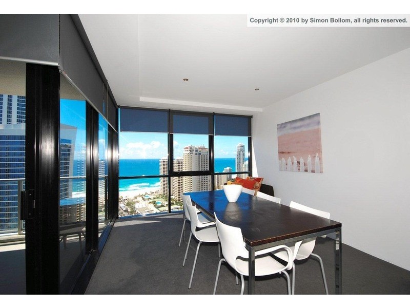 9 Ferny Avenue, Surfers Paradise QLD 4217