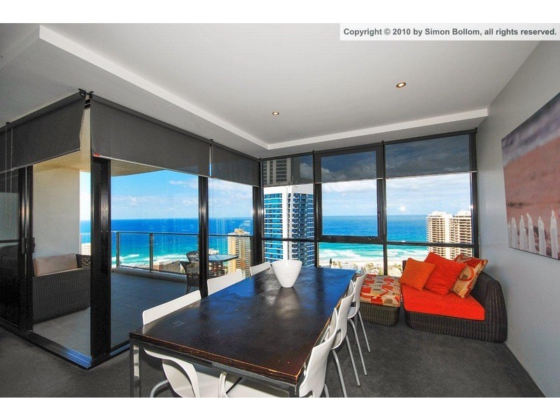 9 Ferny Avenue, Surfers Paradise QLD 4217