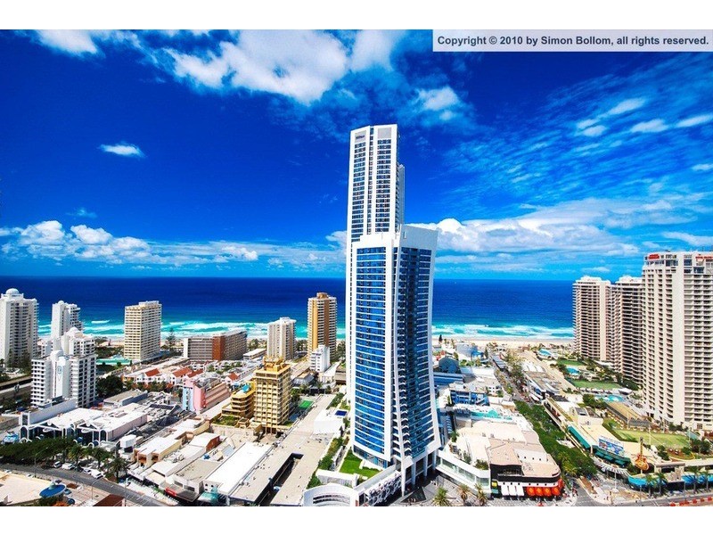 9 Ferny Avenue, Surfers Paradise QLD 4217