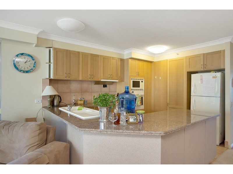 100  Old Burleigh Road, Broadbeach QLD 4218