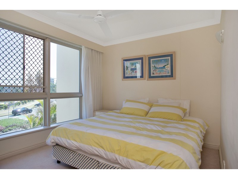 100  Old Burleigh Road, Broadbeach QLD 4218