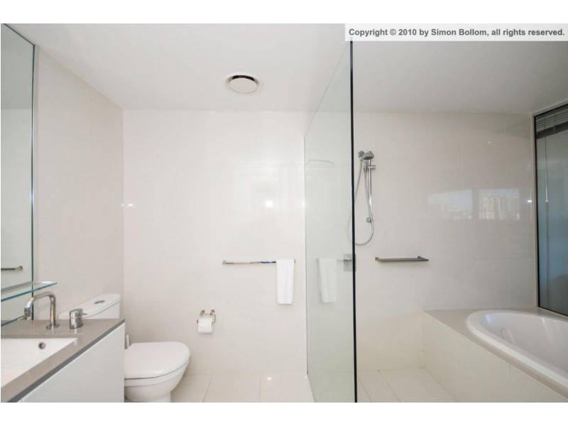 Circle on Cavill/9 Ferny Avenue, Surfers Paradise QLD 4217