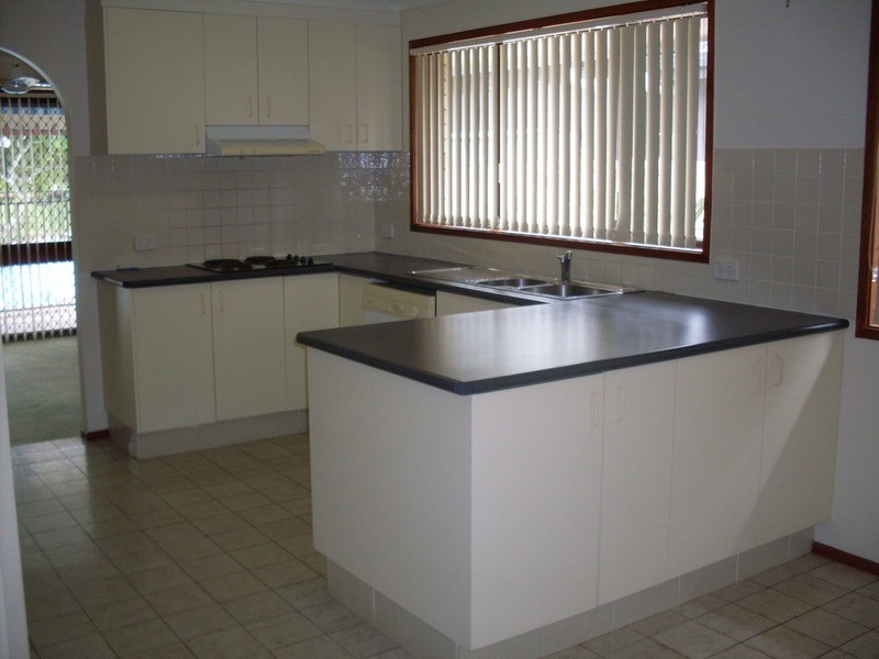 39 Platypus Avenue, Sorrento QLD 4217