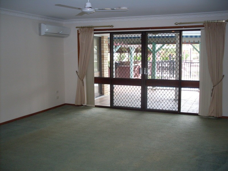 39 Platypus Avenue, Sorrento QLD 4217