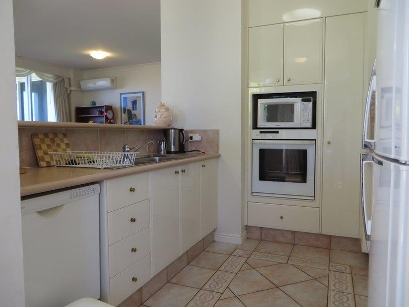 “Moroccan Elkhorn” 7 Elkhorn Avenue, Surfers Paradise QLD 4217