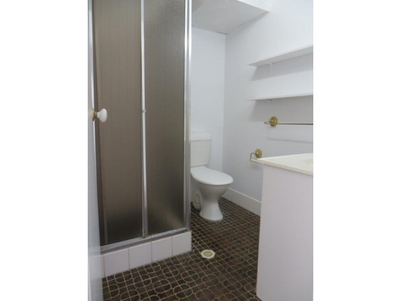 “Thornton Towers” 33 Thornton Street, Surfers Paradise QLD 4217