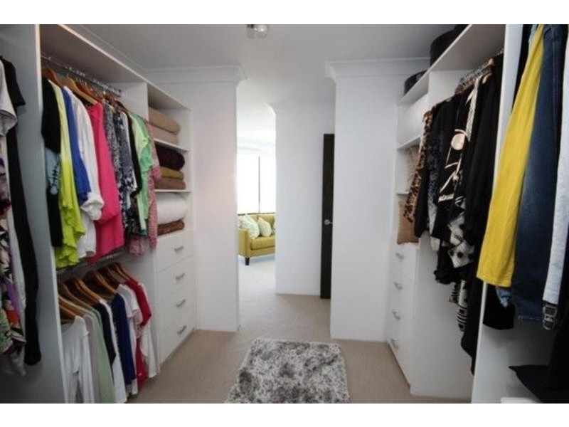 70 Remembrance  Drive, Surfers Paradise QLD 4217