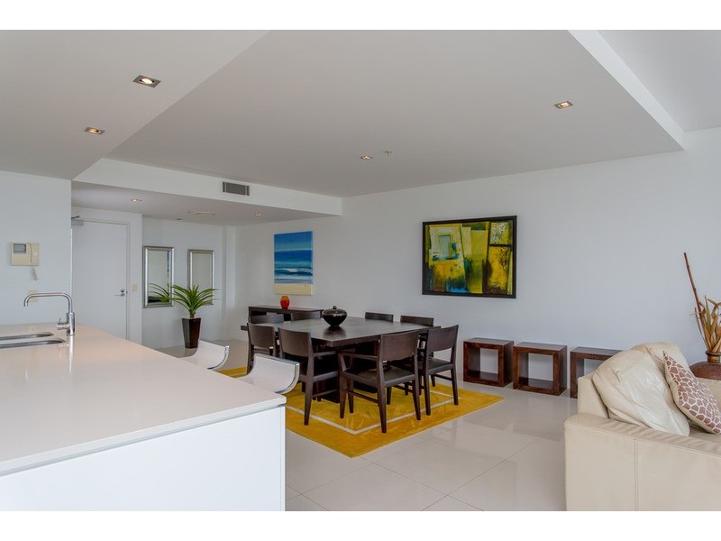 5905/’Q1′  9 Hamilton Avenue, Surfers Paradise QLD 4217