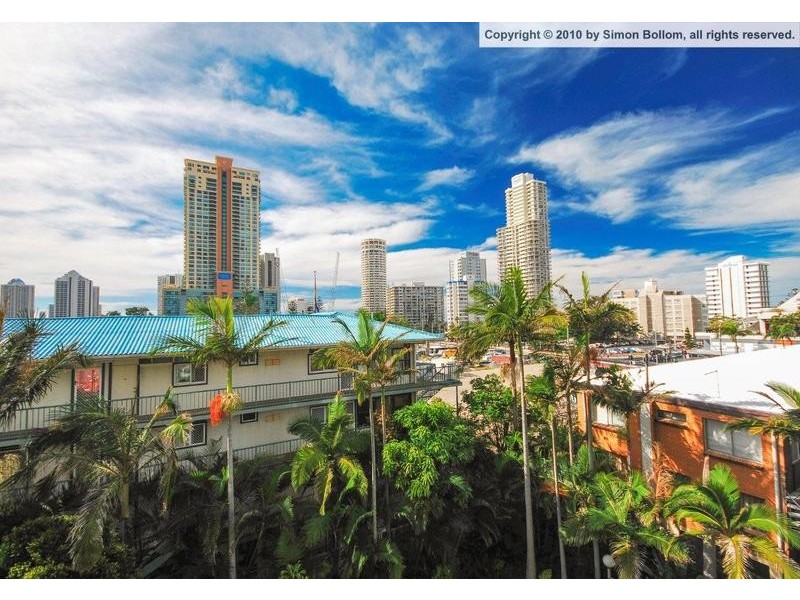 67  Ferny Avenue, Surfers Paradise QLD 4217