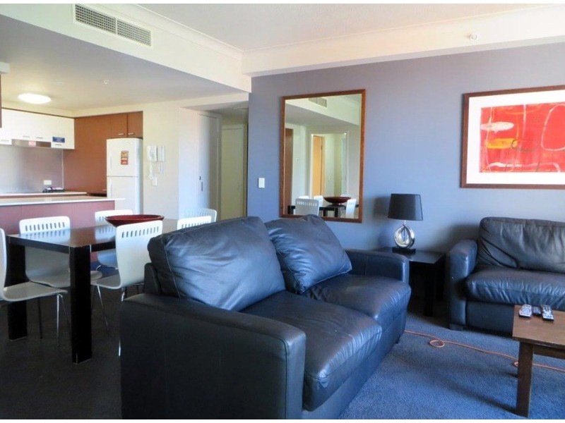 23 Ferny  Avenue, Surfers Paradise QLD 4217