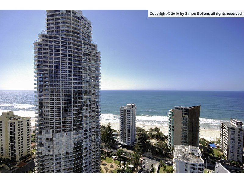 9 Hamilton Avenue, Surfers Paradise QLD 4217