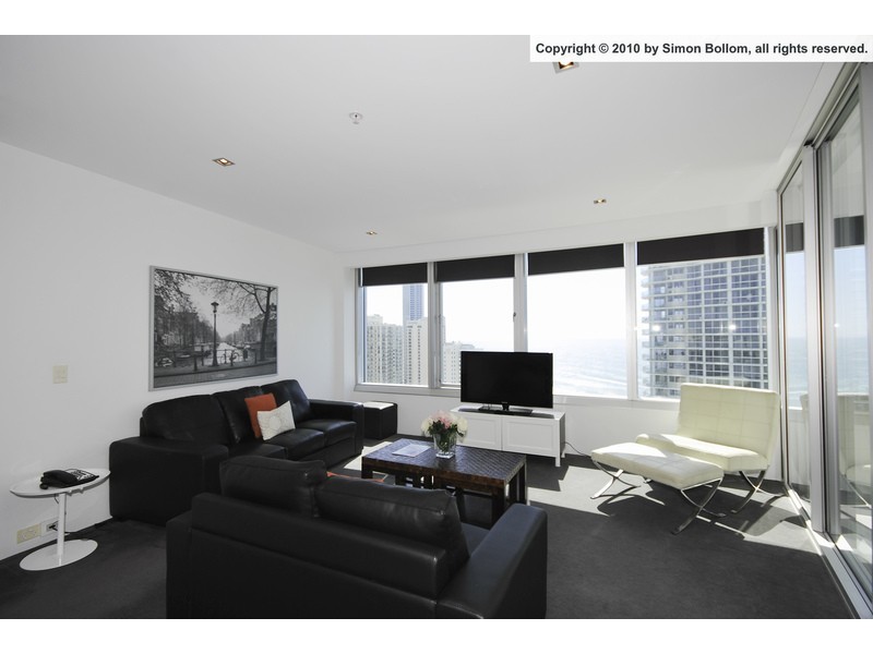 9 Hamilton Avenue, Surfers Paradise QLD 4217