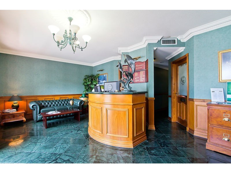 82 Ferny Avenue, Surfers Paradise QLD 4217