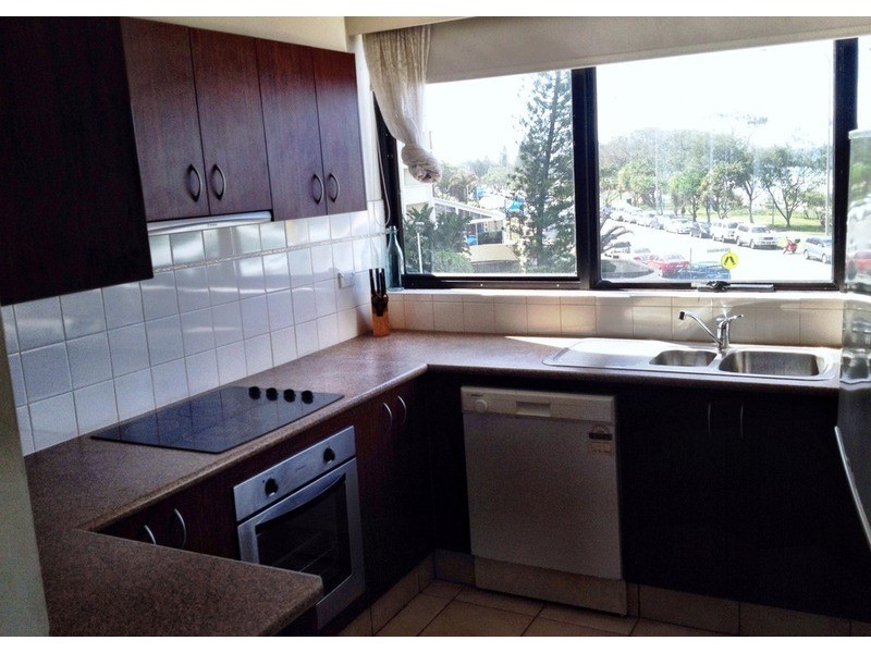 Surfers Paradise QLD 4217