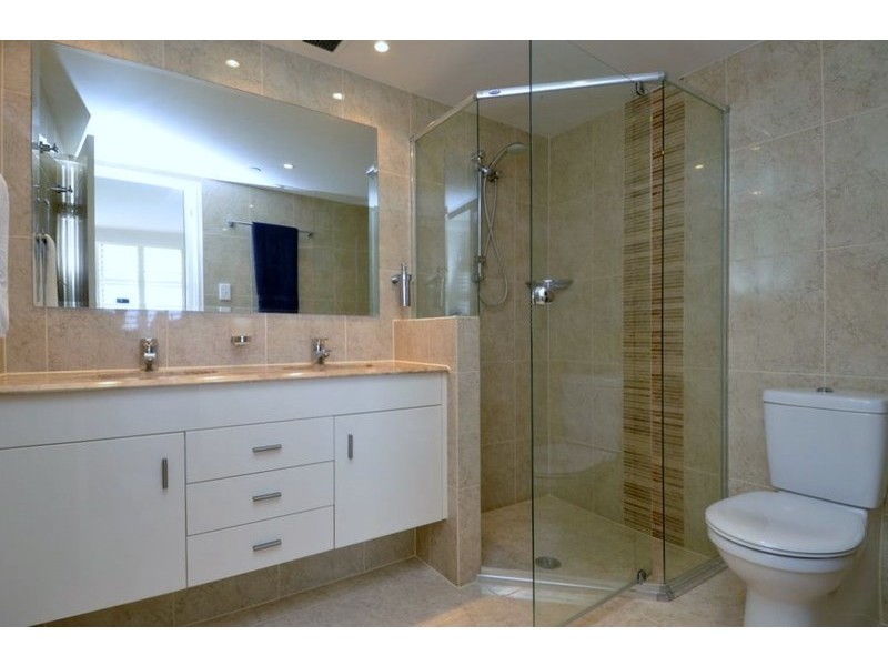 80 The Esplanade, Surfers Paradise QLD 4217