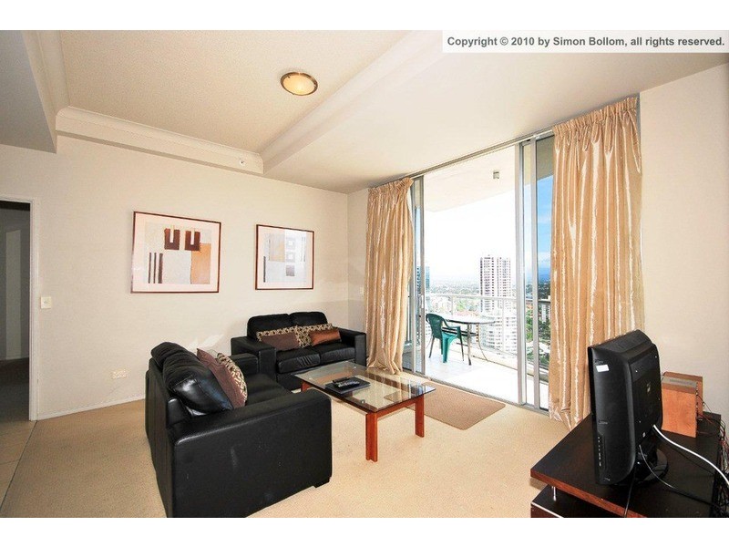 23 Ferny Avenue, Surfers Paradise QLD 4217