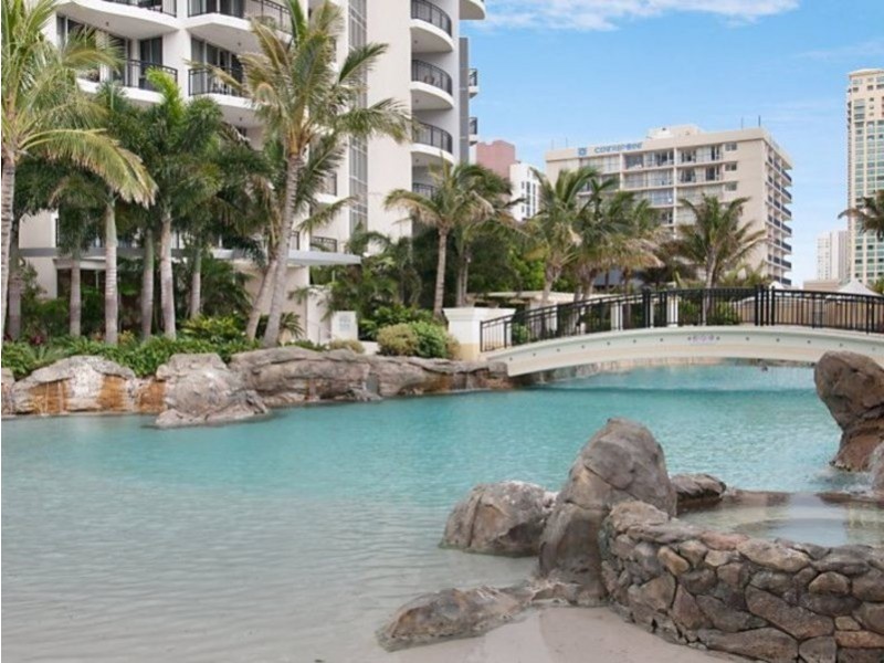 23 Ferny Avenue, Surfers Paradise QLD 4217