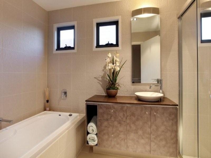 28b Armrick, Broadbeach QLD 4218