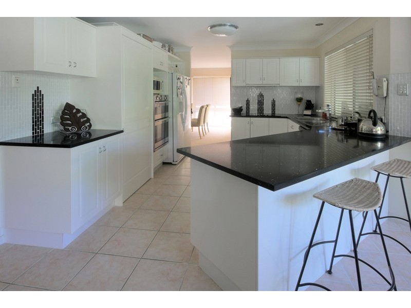 1068 Killymoon Drive, Hope Island QLD 4212