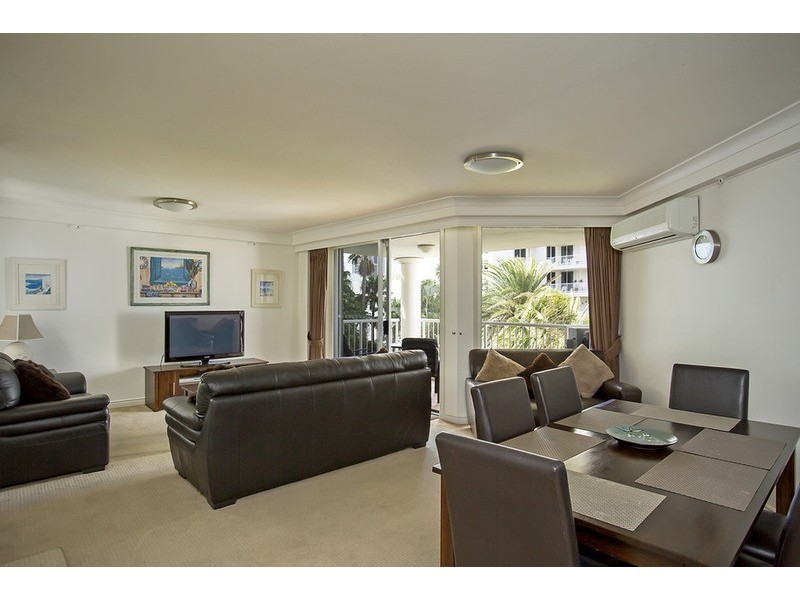 15/7-11  Elkhorn  Avenue, Surfers Paradise QLD 4217