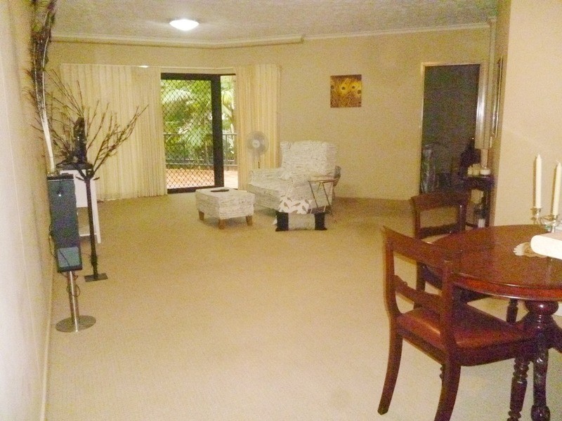 12 Tarcoola Crescent, Surfers Paradise QLD 4217