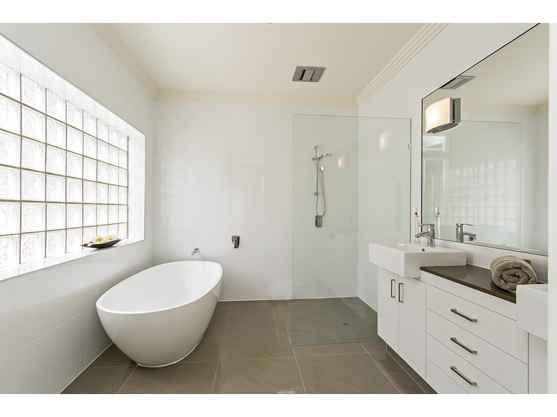 30 Norseman  Court, Surfers Paradise QLD 4217