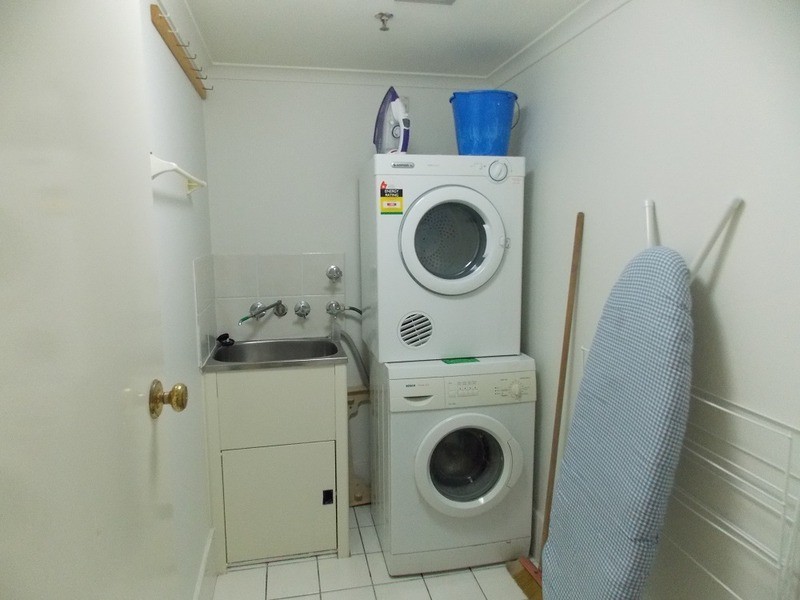 30 Laycock Street, Surfers Paradise QLD 4217