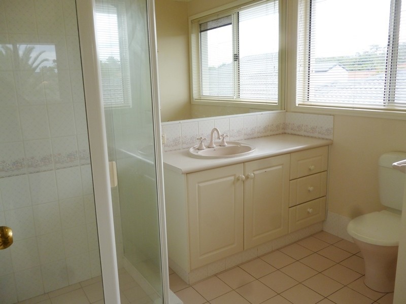 40 Cotlew  Street, Southport QLD 4215