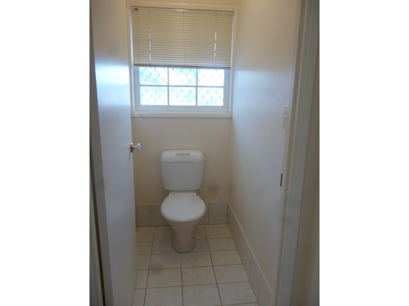 40 Cotlew  Street, Southport QLD 4215