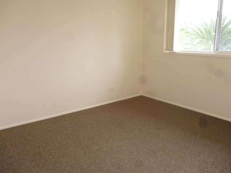 40 Cotlew  Street, Southport QLD 4215