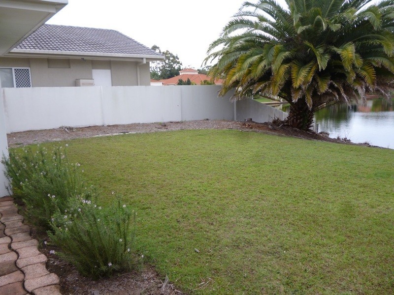 40 Cotlew  Street, Southport QLD 4215