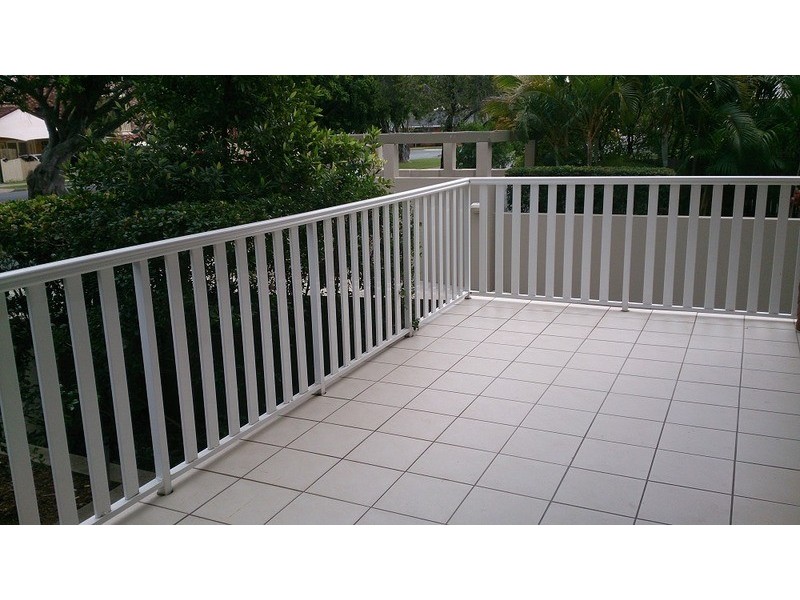 27 Walton  Street, Southport QLD 4215