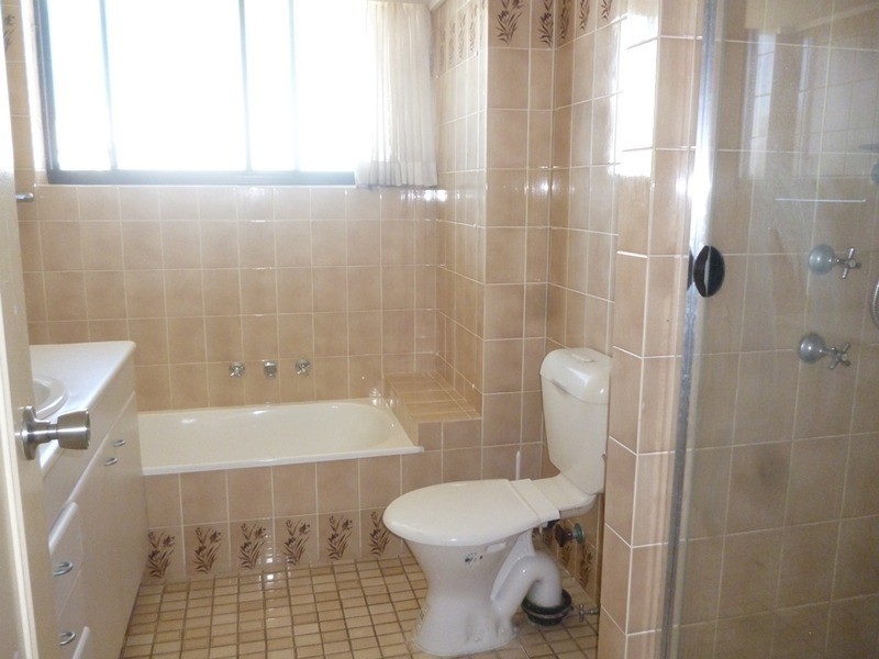 72-80 The Esplanade, Surfers Paradise QLD 4217